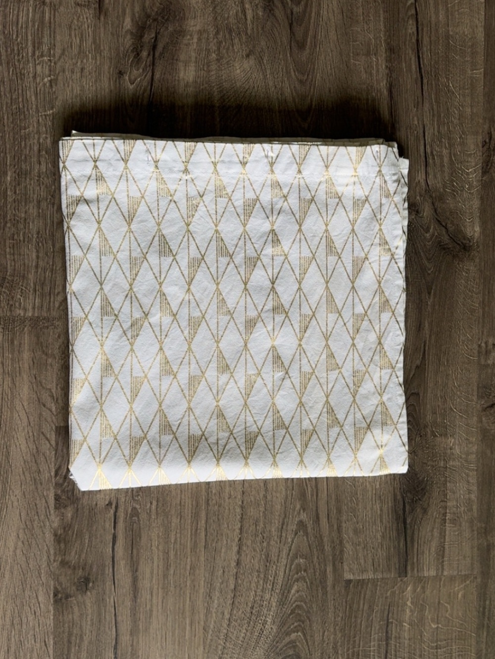 White & Gold Geometric Pattern Shower Curtain